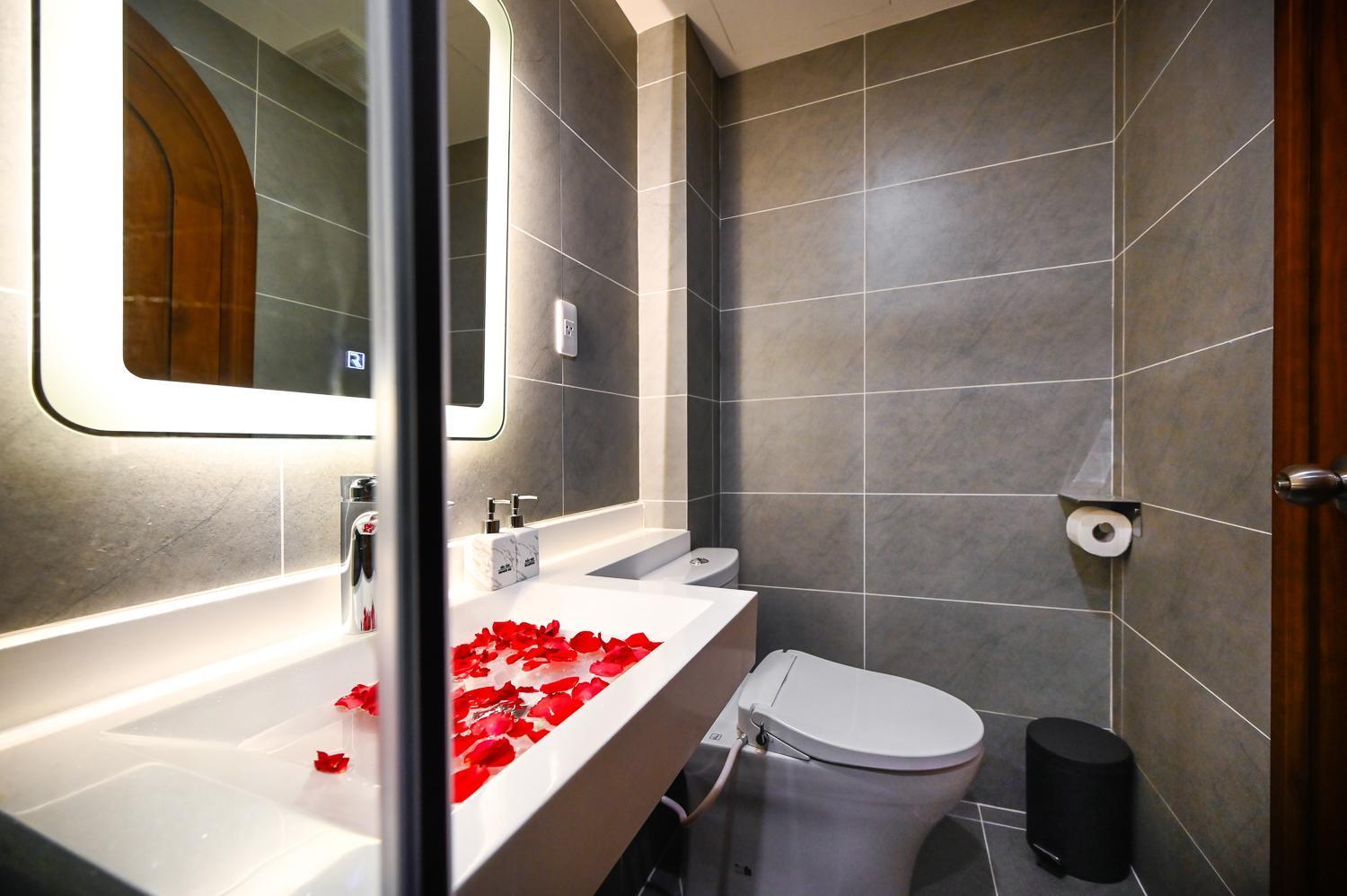 Saigon Hotel & Apartment Хошимін Екстер'єр фото